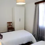 아파트 Alegria House *
